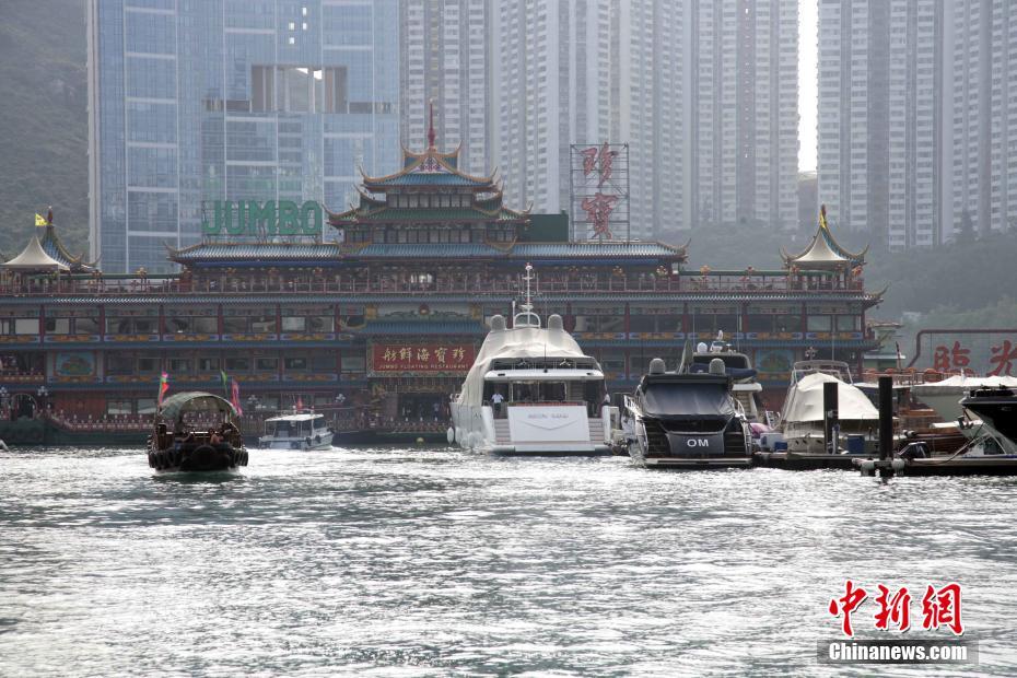 مجموعة صور:هونغ كونغ تظهر سحرها المبهر للعالم