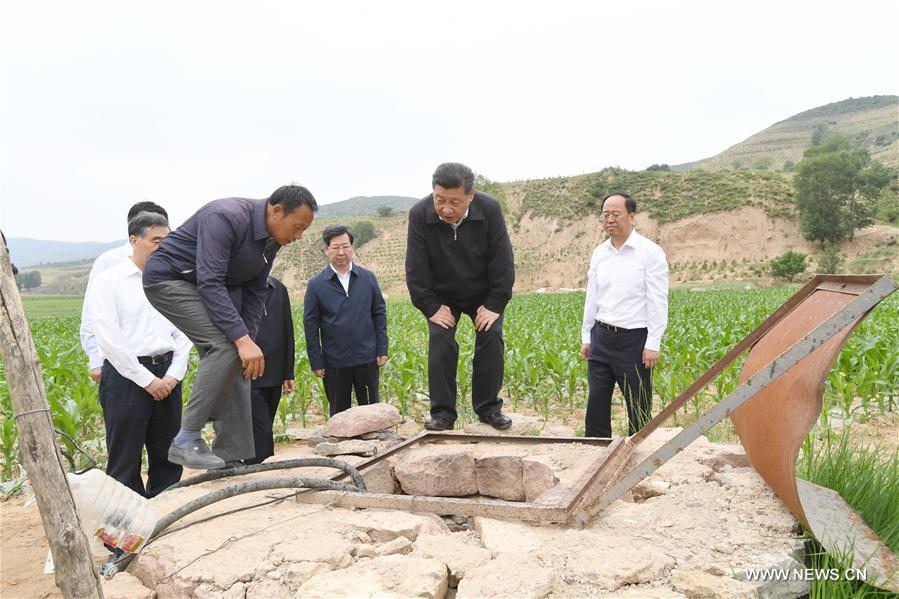 الرئيس الصيني يؤكد على أهمية الإصلاح والتنمية والاستقرار خلال جولة تفقدية