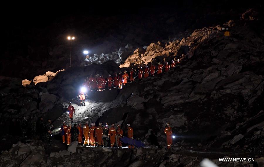 الإعلان عن هويات 118 شخصا من المفقودين جراء الإنزلاق الأرضي في مقاطعة سيتشوان