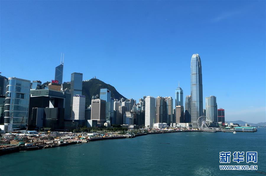 هونغ كونغ الثانية فى الصين من حيث التنافسية الإقتصادية الشاملة