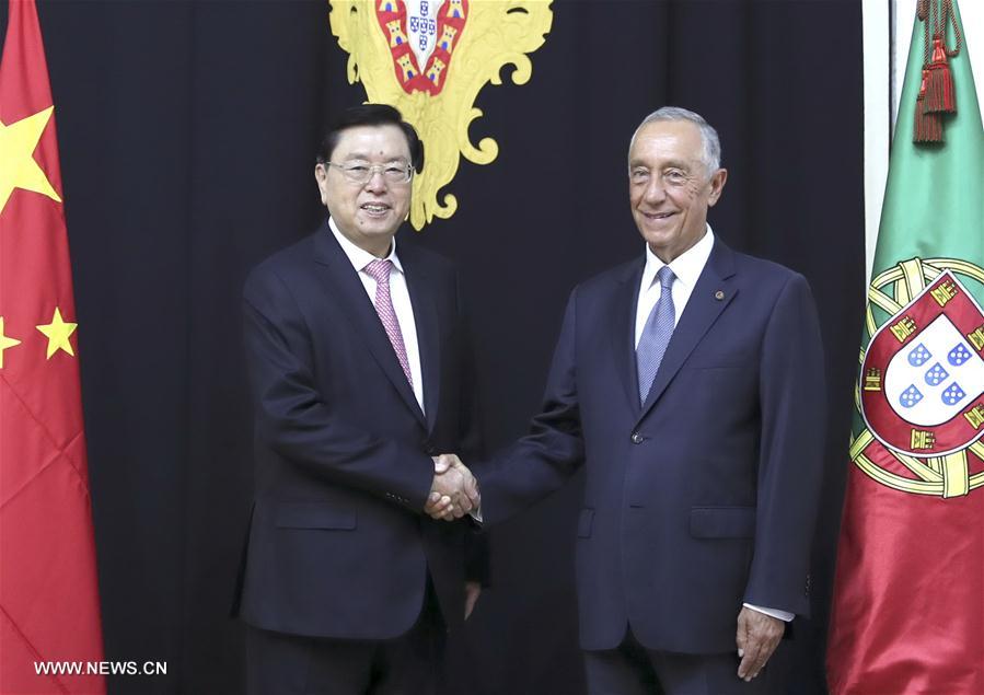 كبير المشرعين الصينيين يقول إن العلاقات مع البرتغال 
