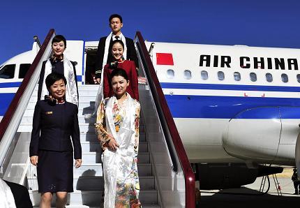 مطارات التبت تنقل أكثر من مليوني مسافر خلال النصف الأول