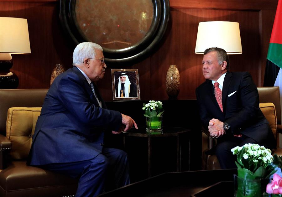 الملك عبدالله يستقبل الرئيس الفلسطيني في عمان