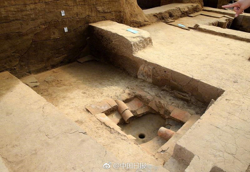 اكتشاف الحمامات الملكية قبل 2300 سنة في مدينة شيآن