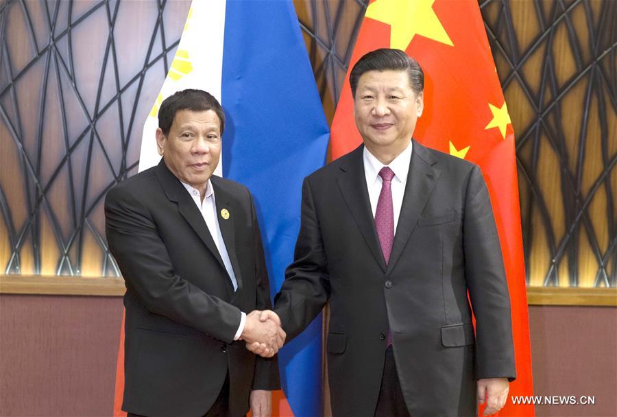 شي ودوتيرتي يبحثان تعزيز العلاقات الصينية-الفلبينية