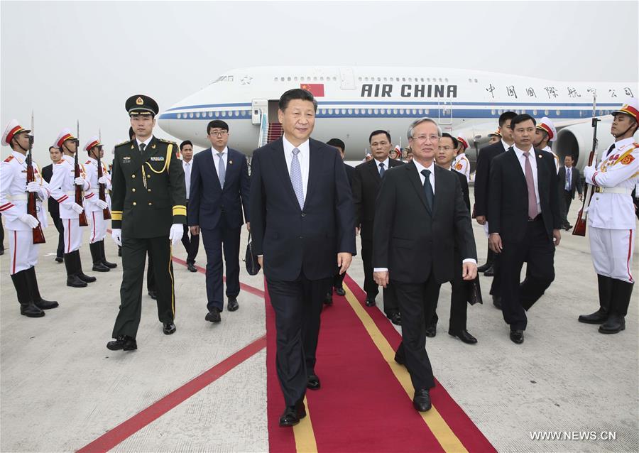 الرئيس الصيني يصل إلى هانوي في زيارة دولة