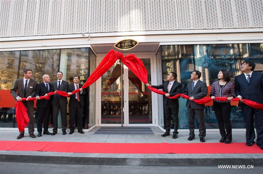 فتح أول محل للطب التقليدي الصيني في جنيف بالسويسرا