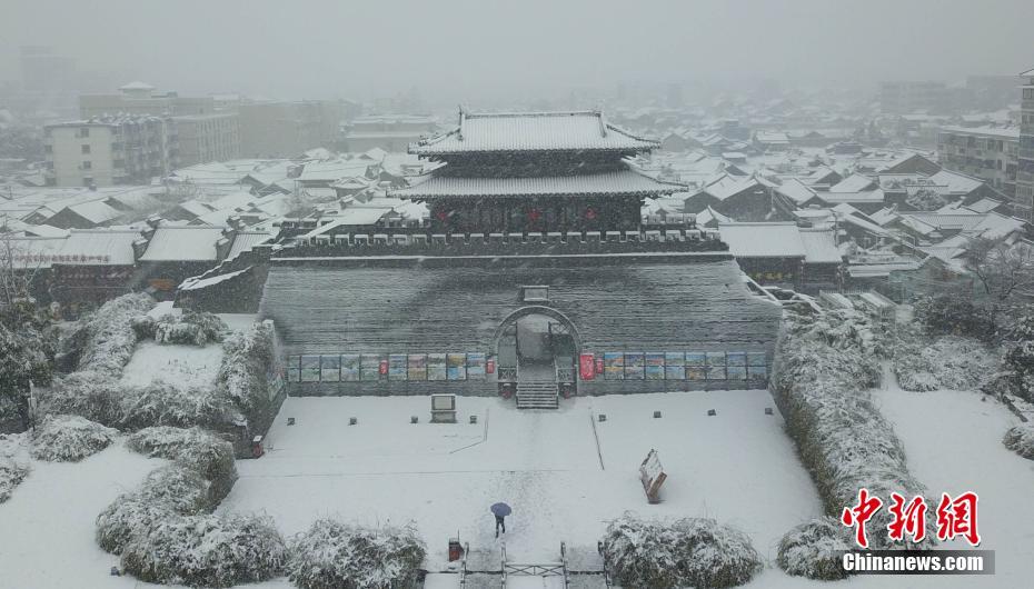 الصين ترفع مستوى التحذير من العواصف الثلجية