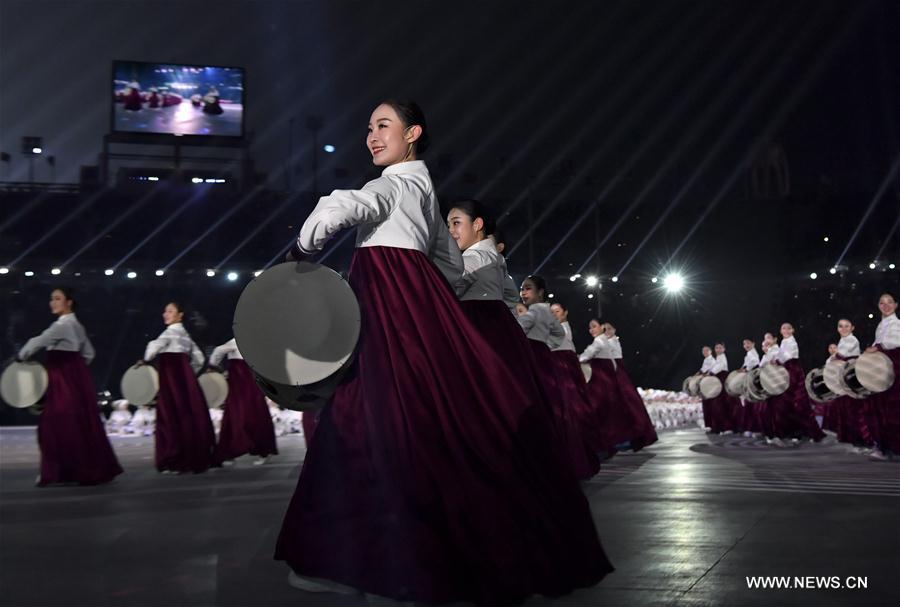 افتتاح دورة الألعاب الأولمبية الشتوية في بيونغتشانغ بحفل باهر