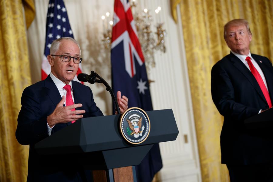 الولايات المتحدة وأستراليا تتعهدان بعلاقات اقتصادية وأمنية أقوى