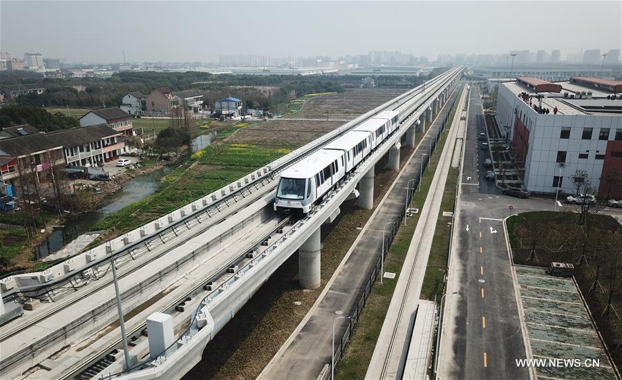 بدء التشغيل التجريبي لقطارات أنفاق بدون سائقين في شانغهاي