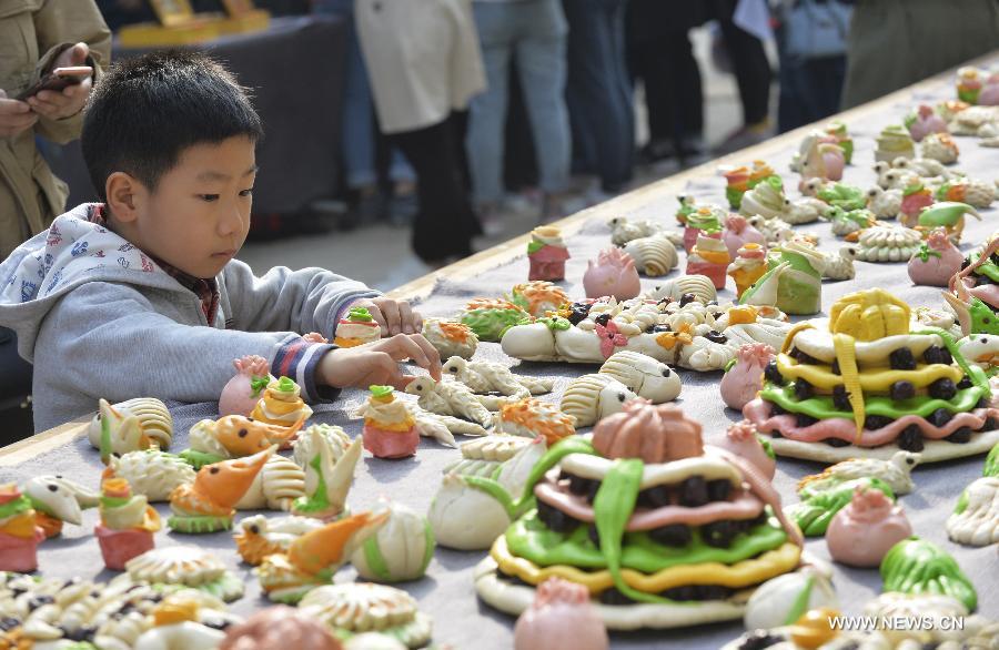 عادات الطعام في عيد تشينغ مينغ 