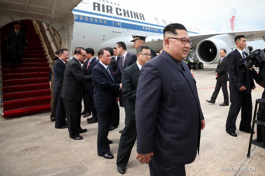 وزارة الخارجية: الزعيم الاعلى لكوريا الديمقراطية كيم جونج أون يصل الى سنغافورة لحضور قمة