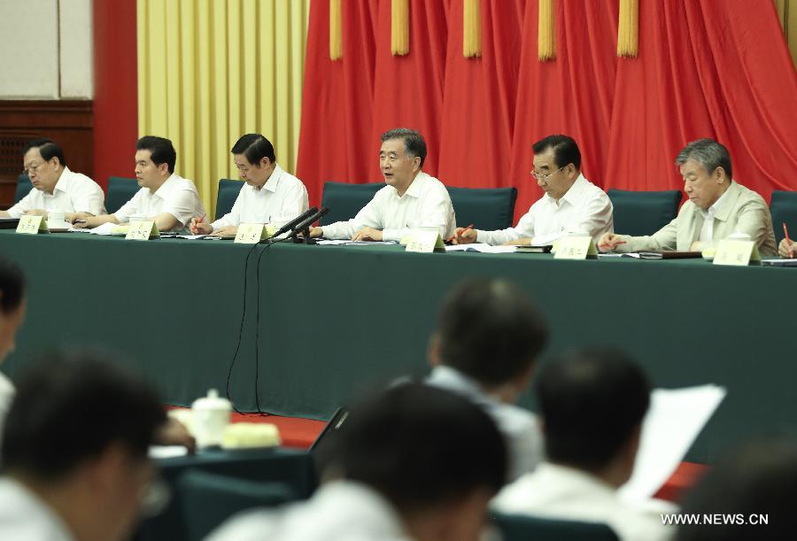 كبير المستشارين السياسيين يدعو إلى تعزيز البناء الحزبي داخل المؤتمر الاستشاري السياسي للشعب الصيني
