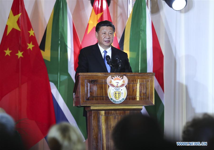 شي يدعو الصين وجنوب أفريقيا لمواصلة السعي لبناء علاقات أوثق