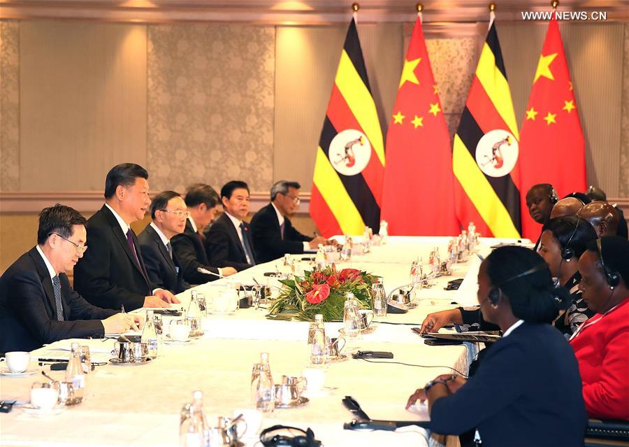 الصين واوغندا تتعهدان بتعميق التعاون الثنائي