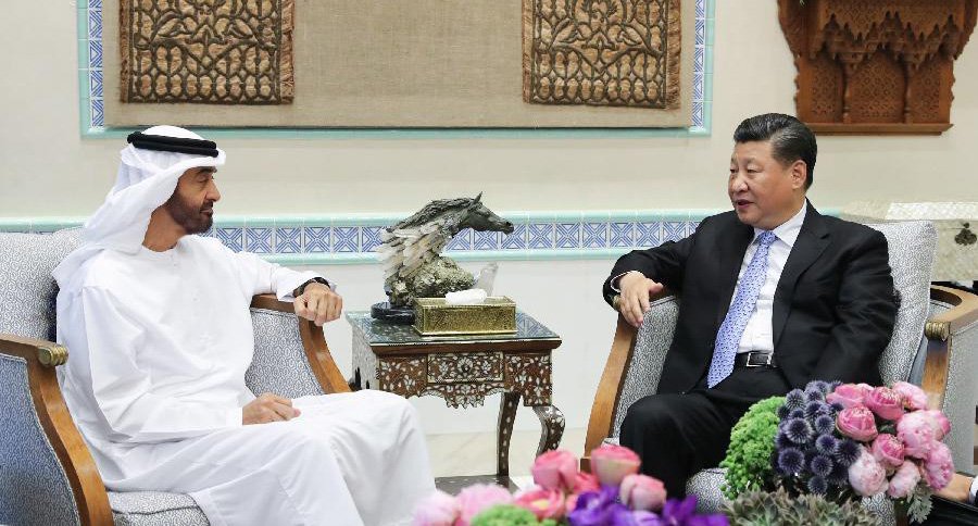 الرئيس الصيني يجتمع مع ولي عهد أبو ظبي بشأن تعزيز العلاقات