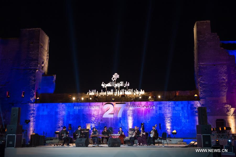 مقالة : الموسيقى الصينية تأسر قلوب المصريين في مهرجان القلعة بالقاهرة