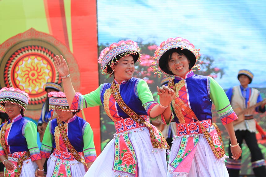 افتتاح مهرجان الجوز في جنوب غربي الصين