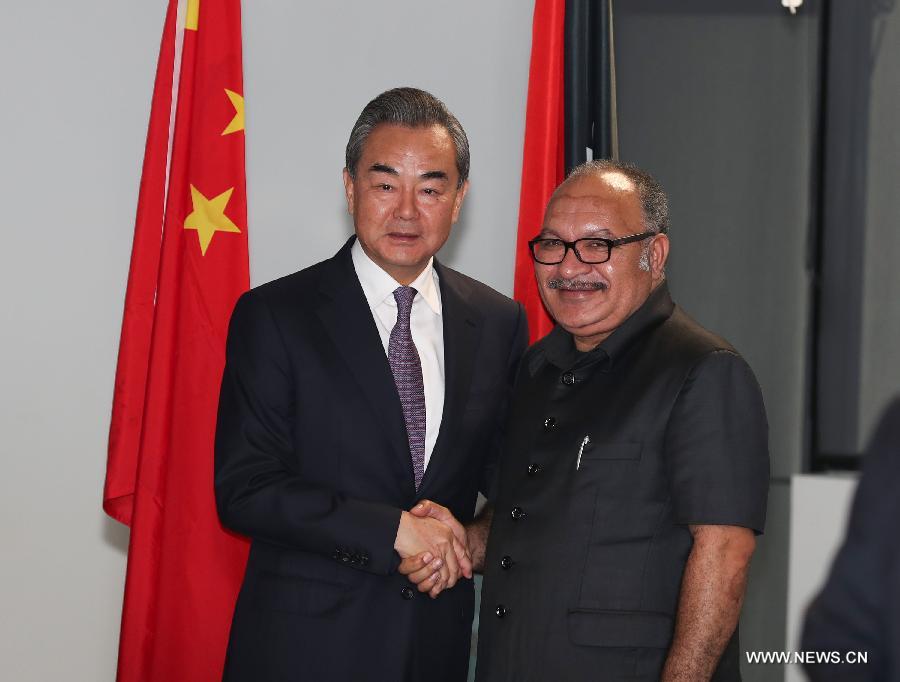 الصين وبابوا نيو غينيا تتعهدان بتعزيز العلاقات والتعاون في إطار مبادرة الحزام والطريق
