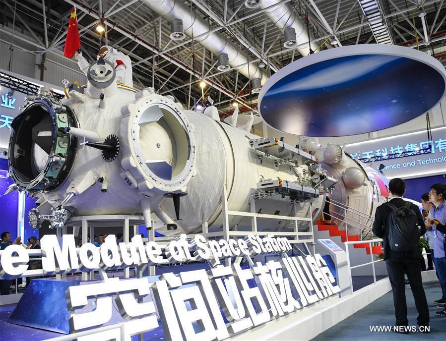 لأول مرة ...عرض نموذج بالحجم الطبيعي للوحدة الأساسية لمحطة الفضاء الصينية في تشوهاي
