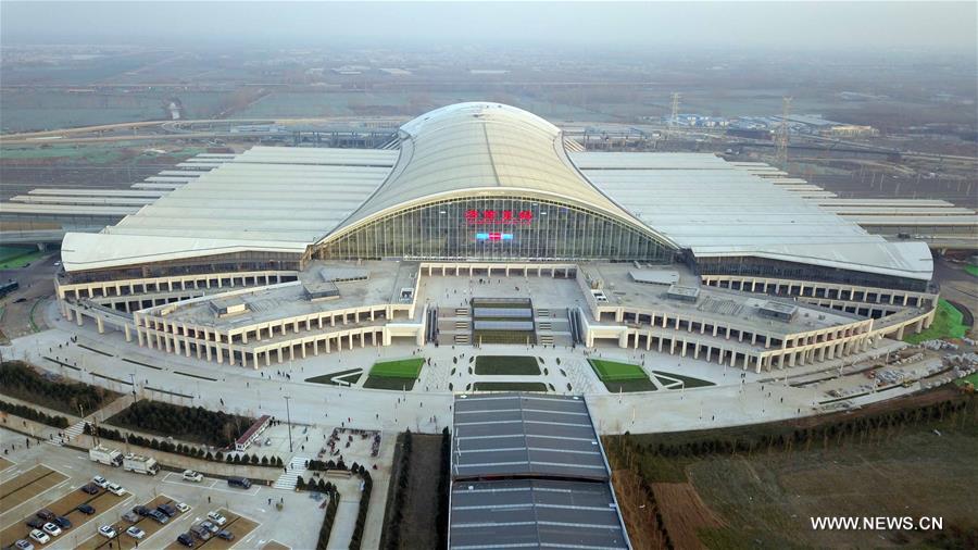 خط سكة حديد جينان-تشينغداو فائق السرعة في الصين يقدم خدمات الجيل الخامس
