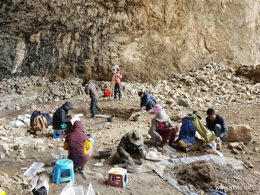 اكتشاف كهف يعود لأربعة آلاف عام في منطقة التبت