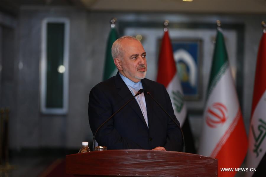 وزير خارجية إيران يصل إلى بغداد بعد أيام من زيارة مفاجئة لنظيره الأمريكي إلى العراق
