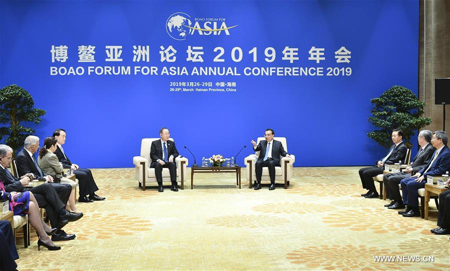 رئيس مجلس الدولة الصيني يلتقي أعضاء مجلس إدارة منتدى بوآو الآسيوي