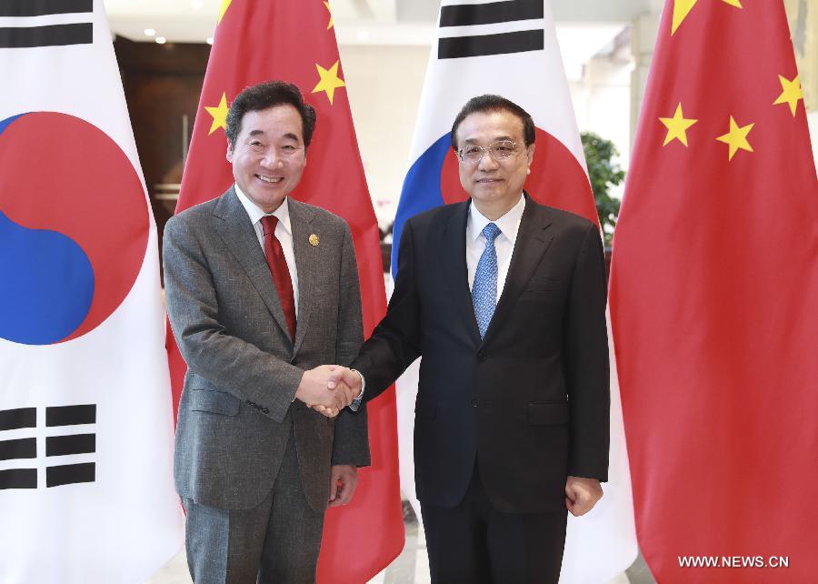 رئيس مجلس الدولة الصيني يلتقي برئيس وزراء جمهورية كوريا