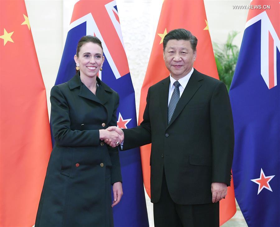 الصين ونيوزيلندا تتفقان على تعميق الشراكة الاستراتيجية الشاملة