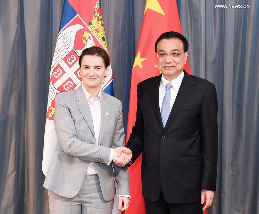 رئيس مجلس الدولة الصيني: الصين تدعم الشركات الصينية للاستثمار في صربيا