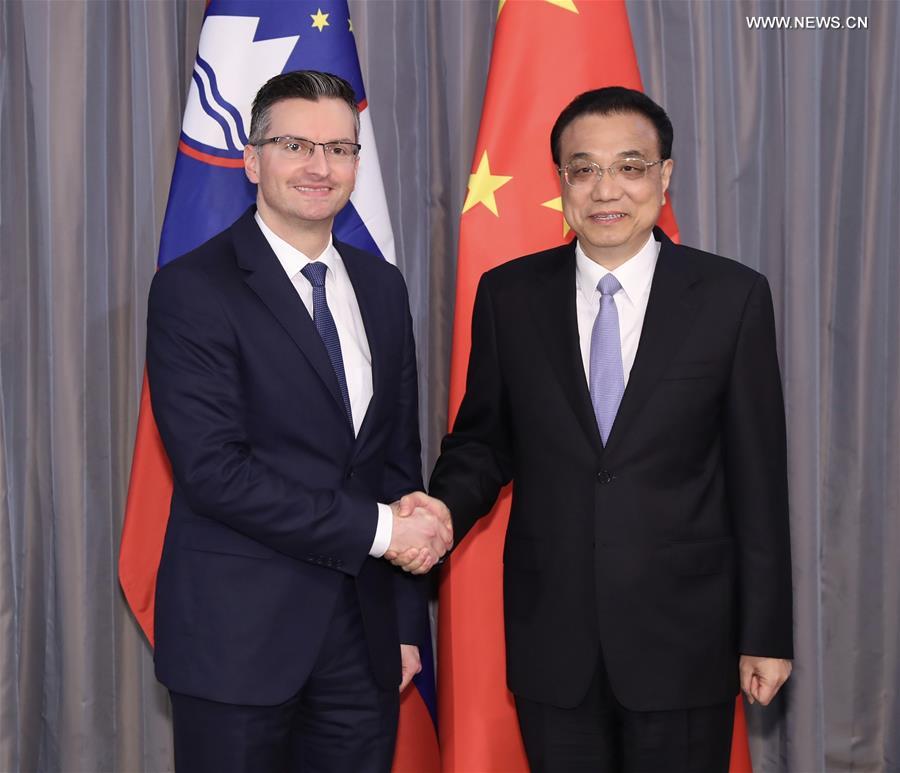 رئيس مجلس الدولة الصيني: الصين مستعدة للمواءمة بين مبادرة الحزام والطريق واستراتيجية التنمية في سلوفينيا