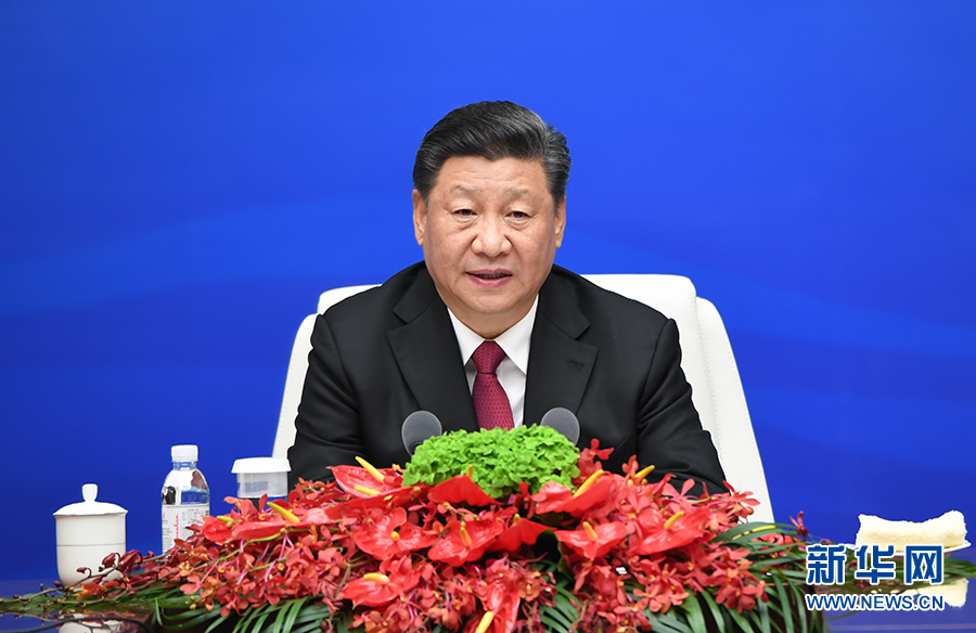 الرئيس شي يعقد لقاء مع رؤساء الوفود الأجنبية المدعوة لفعاليات بمناسبة الذكرى الـ70 لتأسيس سلاح البحرية الصيني