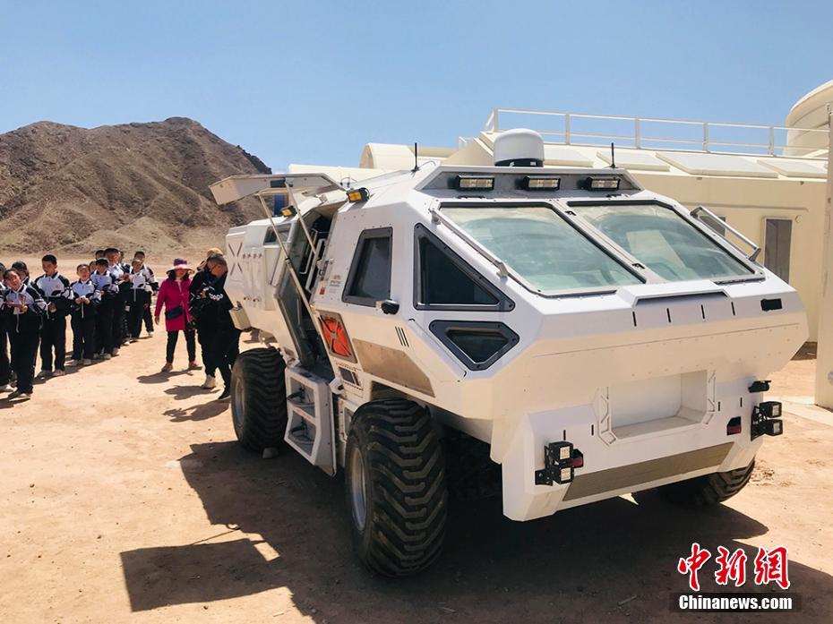 الصين تنشئ أول قاعدة لمحاكاة الحياة في المريخ 