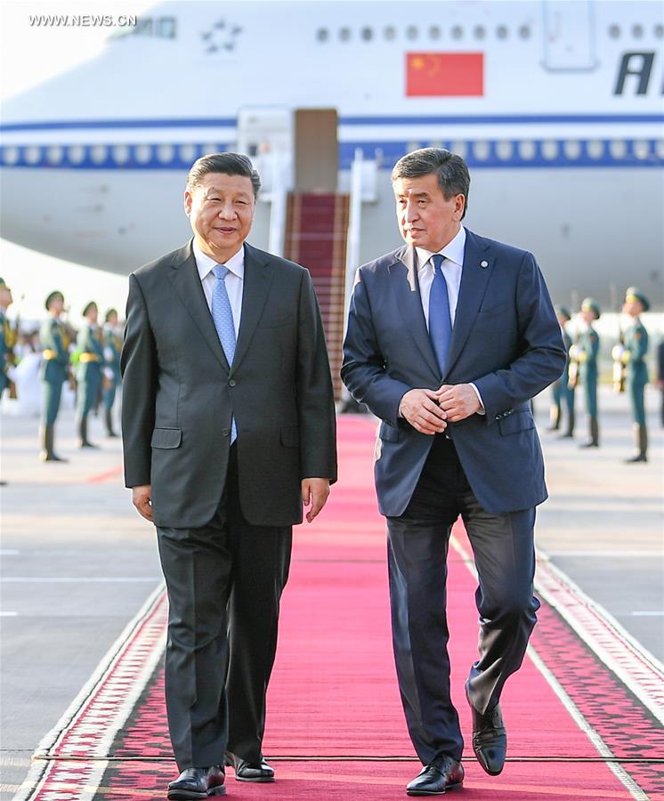 الرئيس الصيني يصل إلى قيرغيزستان في زيارة دولة ولحضور قمة منظمة شانغهاي للتعاون