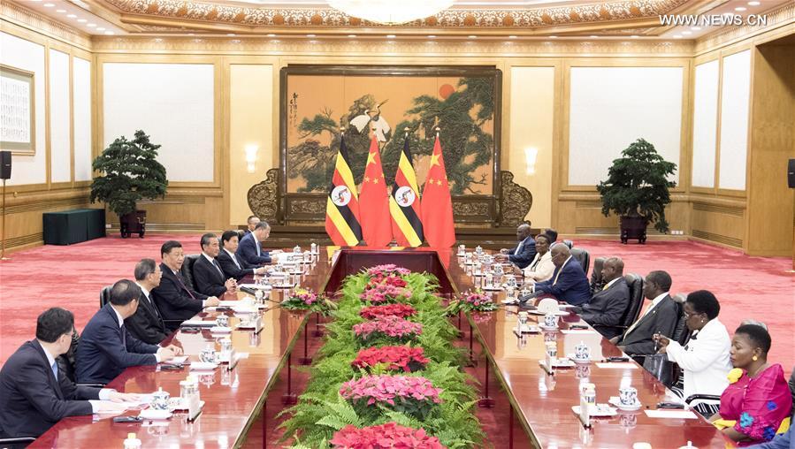 الصين وأوغندا تتفقان على الارتقاء بالعلاقات نحو شراكة تعاونية شاملة