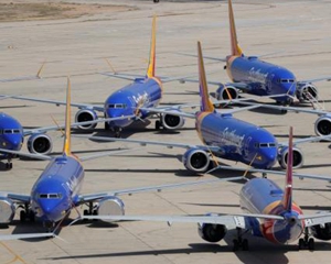 مسؤولون يستبعدون إعادة تشغيل طائرات بوينغ 737 ماكس قبل 2020