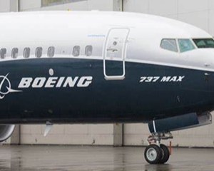مسؤولون يستبعدون إعادة تشغيل طائرات بوينغ 737 ماكس قبل 2020
