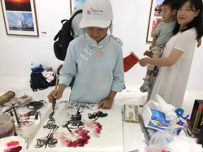 معرض أعمال فنية للأطفال الصينيين يقام في المغرب