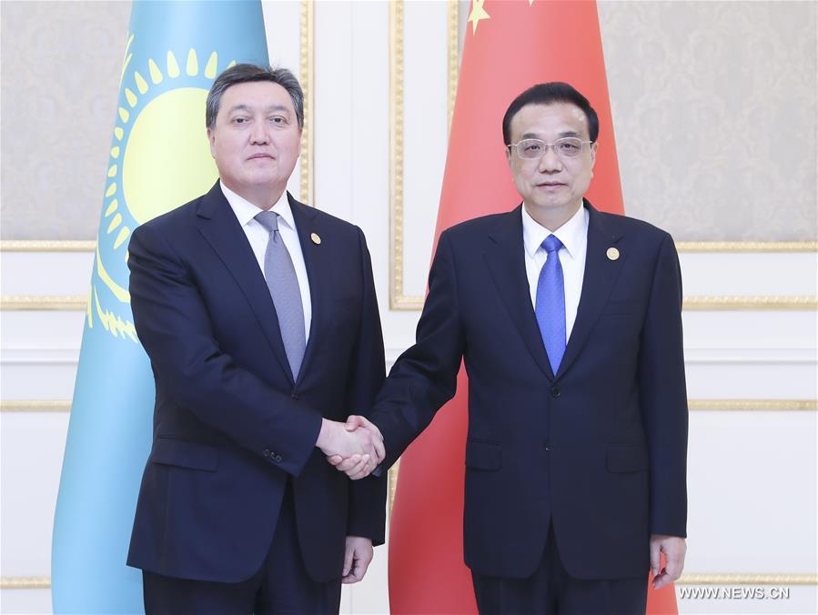 رئيس مجلس الدولة: الصين مستعدة لدفع العلاقات مع قازاقستان إلى مستوى جديد