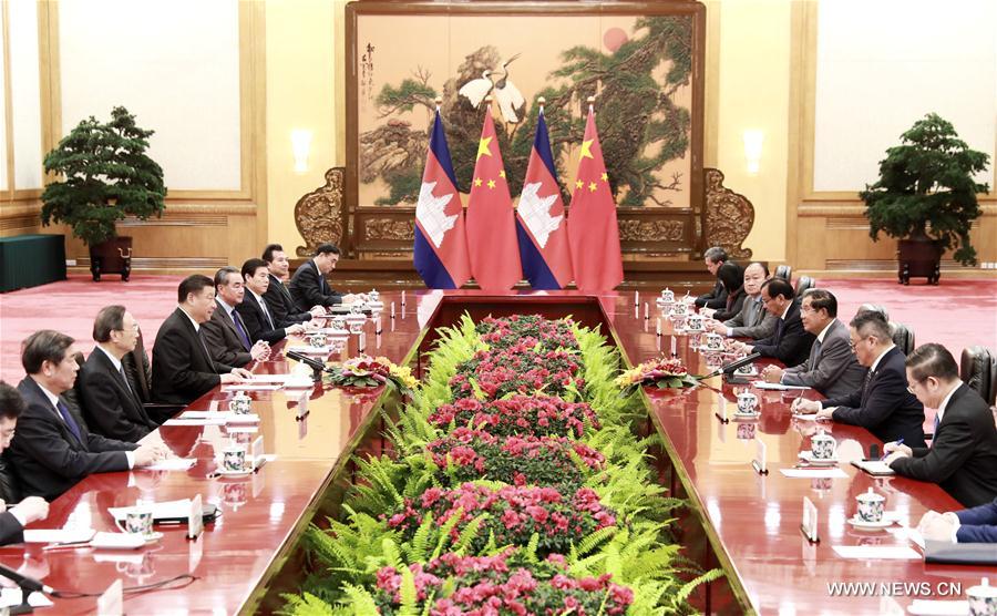 شي: زيارة رئيس الوزراء الكمبودي الخاصة للصين تظهر صداقة لا تقبل الكسر بين البلدين