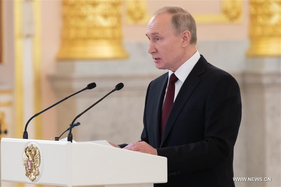 بوتين: يتعين بناء العلاقات الروسية-الأمريكية على المساواة وعدم التدخل في شؤون الآخر