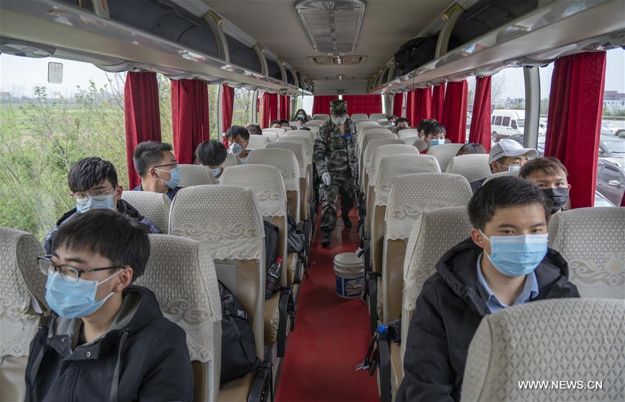 مدينة ووهان الأكثر تضررا بالفيروس ترفع قيود السفر إلى خارجها يوم 8 أبريل المقبل