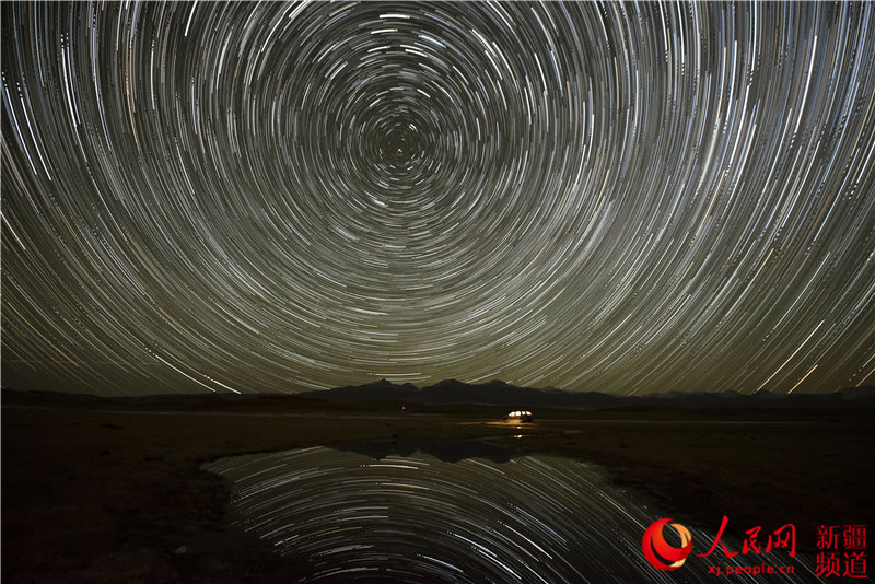 بالصور: السماء المرصعة بالنجوم في مروج  باينبروك الشاسعة بشينجيانغ