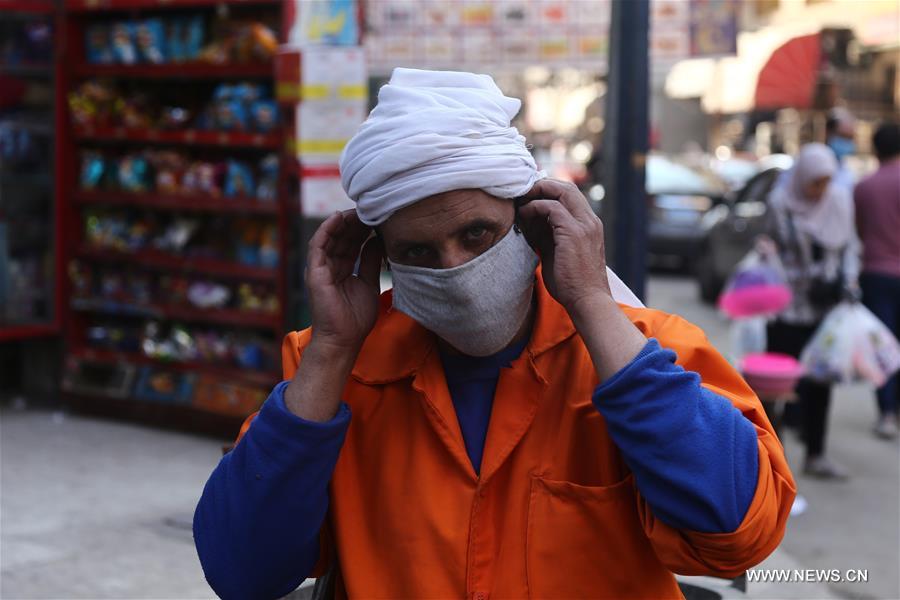 مصر تمدد العمل بالإجراءات الاحترازية المفروضة لمواجهة كورونا حتى نهاية رمضان