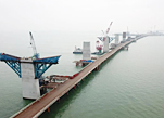 بناء أعلى جسر بحري في العالم يجري على قدم وساق بشرق الصين