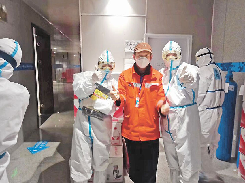 يوميات عامل النظافة قاو شانغيوان خلال مكافحة الوباء في ووهان