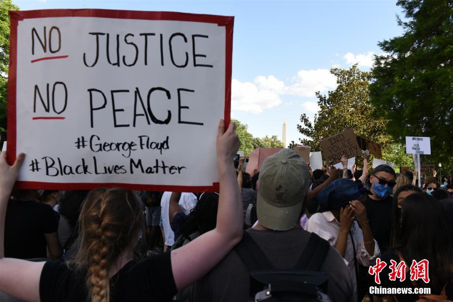 عمدة واشنطن العاصمة تفرض حظر تجول إزاء توقعها تواصل الاحتجاجات على خلفية مقتل فلويد