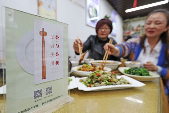 المطاعم الصينية: إجراءات السلامة ومكافحة المرض أولوية قصوى